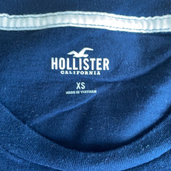 Men’s Hollister T-shirt - Picture 3 of 3